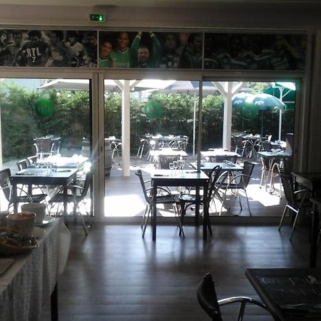 Hotel Bar Restaurant Le Chaudron Vert Сент Етиен Екстериор снимка